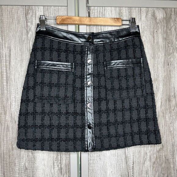 En Saison Tweed Skirt Medium Black Faux Leather Trim Snap Buttons Grunge - Picture 1 of 6